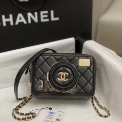 CHANEL シャネル 2024FW 抜群な魅力的なアイテム ショルダーバッグ