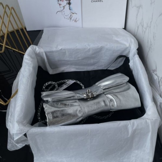 CHANEL シャネル 2024FW 雑誌も街も人気アイテム ショルダーバッグ CHANEL シャネル 2024FW 雑誌も街も人気アイテム ショルダーバッグ