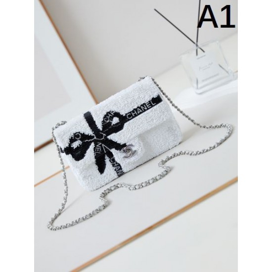 CHANEL シャネル 2024FW おしゃれ上級者を目指す ショルダーバッグ CHANEL シャネル 2024FW おしゃれ上級者を目指す ショルダーバッグ