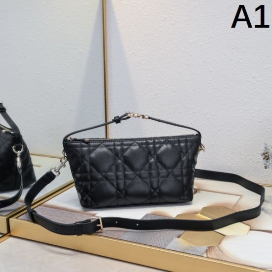 DIOR ディオール 2024FW 秋冬季超人気限定コラボ トートバッグ DIOR ディオール 2024FW 秋冬季超人気限定コラボ トートバッグ