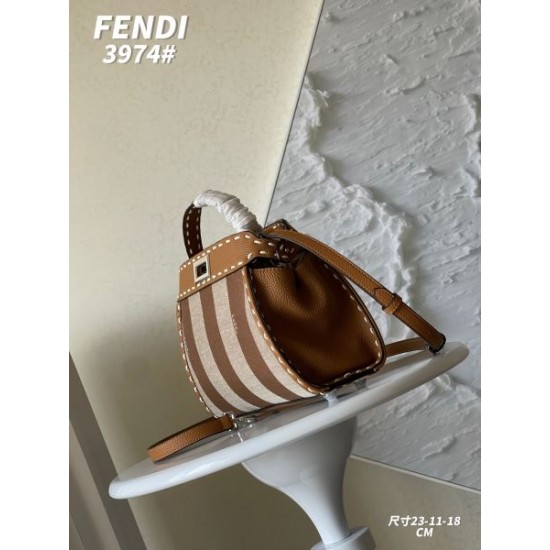 FENDI フェンデイ 2024FW 今季ヒット必至の秋季新作 トートバッグ