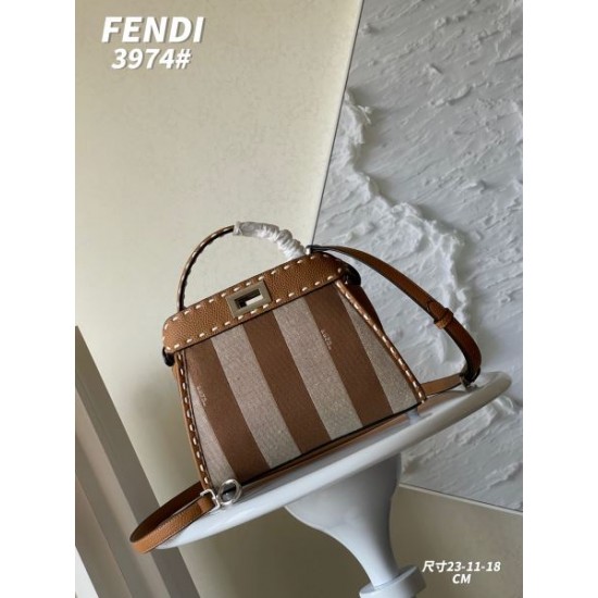 FENDI フェンデイ 2024FW 今季ヒット必至の秋季新作 トートバッグ