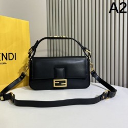 FENDI フェンデイ 2024FW この秋欠かせないアイテム トートバッグ