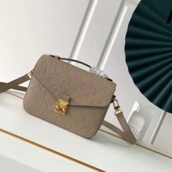 LOUIS VUITTON ルイヴィトン 2024FW より格上げして ショルダーバッグ