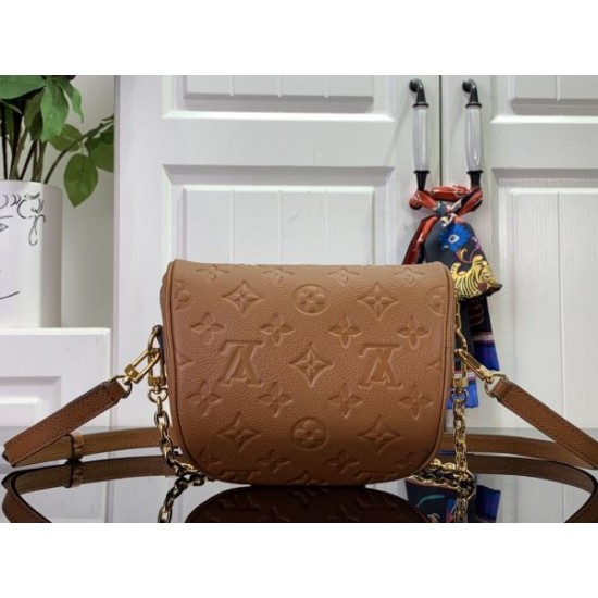 LOUIS VUITTON ルイヴィトン 2024FW 最新アイテム トートバッグ