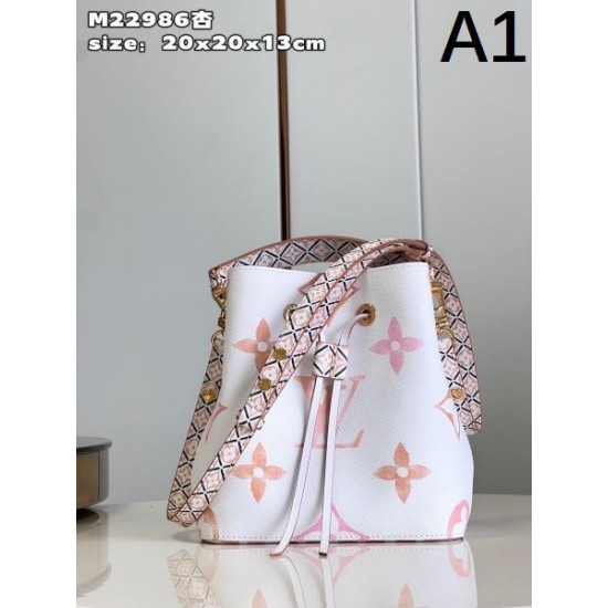 LOUIS VUITTON ルイヴィトン 2024FW 洗練デザイン トートバッグ