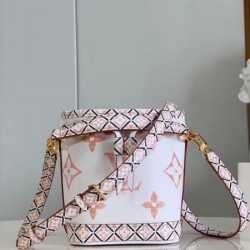 LOUIS VUITTON ルイヴィトン 2024FW 魅力的な美品 トートバッグ