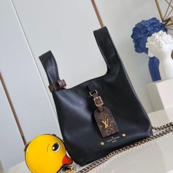 LOUIS VUITTON ルイヴィトン 2024FW 流行アイテム トートバッグ
