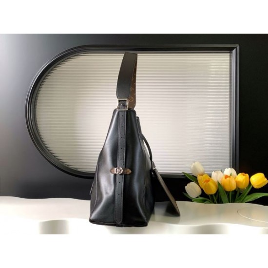 LOUIS VUITTON ルイヴィトン 2024FW 話題が沸騰中 トートバッグ LOUIS VUITTON ルイヴィトン 2024FW 話題が沸騰中 トートバッグ