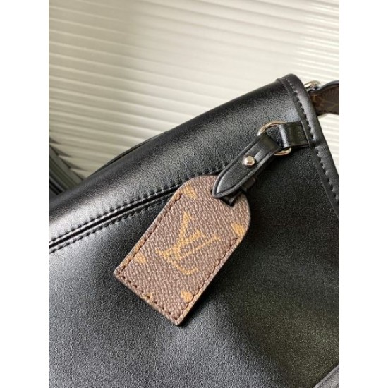 LOUIS VUITTON ルイヴィトン 2024FW 話題が沸騰中 トートバッグ LOUIS VUITTON ルイヴィトン 2024FW 話題が沸騰中 トートバッグ