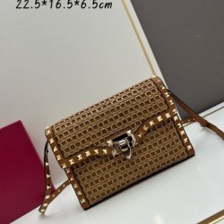 VALENTINO ヴァレンティノ 2024FW カラー豊富 ショルダーバッグ
