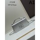 VALENTINO ヴァレンティノ 2024FW 魅力を持つ ショルダーバッグ