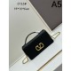 VALENTINO ヴァレンティノ 2024FW 魅力を持つ ショルダーバッグ