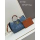 VALENTINO ヴァレンティノ 2024FW 高い活用度 トートバッグ