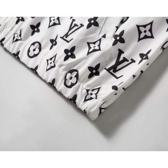 2024FW LOUIS VUITTON ルイヴィトン 新商品☆完売必至 コート 2024FW LOUIS VUITTON ルイヴィトン 新商品☆完売必至 コート