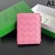 BOTTEGA VENETA ボッテガヴェネタ 2024FW 圧倒的な高級感 二つ折り財布 BOTTEGA VENETA ボッテガヴェネタ 2024FW 圧倒的な高級感 二つ折り財布