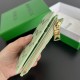 BOTTEGA VENETA ボッテガヴェネタ 2024FW 圧倒的な高級感 二つ折り財布 BOTTEGA VENETA ボッテガヴェネタ 2024FW 圧倒的な高級感 二つ折り財布