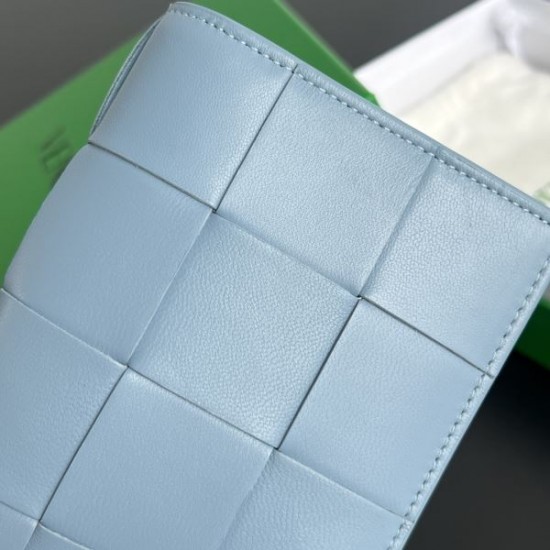 BOTTEGA VENETA ボッテガヴェネタ 2024FW 抜群の人気を集め カードケース