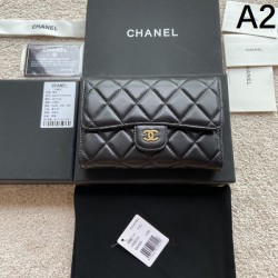 CHANEL シャネル 2024FW 限定デザイン大人気完売前に 三つ折り財布