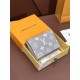 LOUIS VUITTON ルイヴィトン 2024FW おすすめコーディ 二つ折り財布 LOUIS VUITTON ルイヴィトン 2024FW おすすめコーディ 二つ折り財布