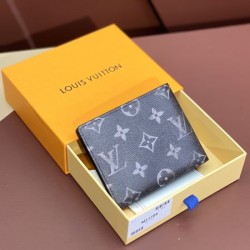 LOUIS VUITTON ルイヴィトン 2024FW きちんと感がある 二つ折り財布