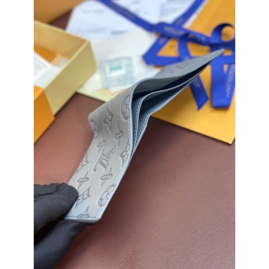 LOUIS VUITTON ルイヴィトン 2024FW 主流となってくる 二つ折り財布 LOUIS VUITTON ルイヴィトン 2024FW 主流となってくる 二つ折り財布