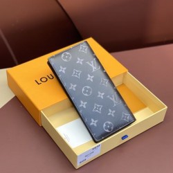 LOUIS VUITTON ルイヴィトン 2024FW 意外と相性がいい 長財布