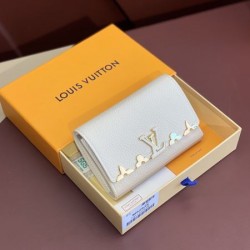 LOUIS VUITTON ルイヴィトン 2024FW トレンド感抜群 三つ折り財布