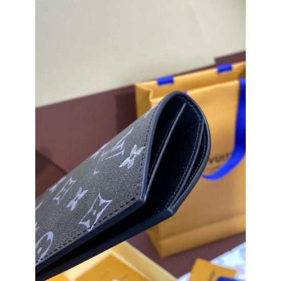 LOUIS VUITTON ルイヴィトン 2024FW 雑誌掲載 国内発 カードケース LOUIS VUITTON ルイヴィトン 2024FW 雑誌掲載 国内発 カードケース