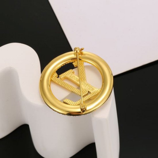 2025SS LOUIS VUITTON ルイヴィトン もうすぐ日本上陸 ブローチ