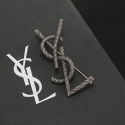 2025SS YSL イヴ サンローラン 入手困難アイテム ブローチ