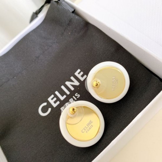 2025SS CELINE セリーヌ 絶対かわいいおすすめ イヤリング 2025SS CELINE セリーヌ 絶対かわいいおすすめ イヤリング