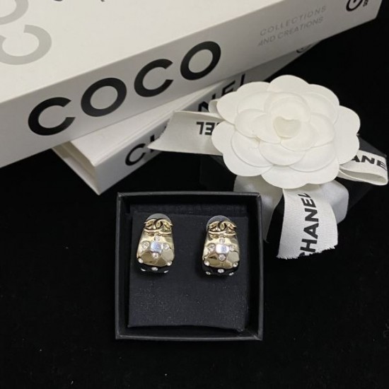 2025SS CHANEL シャネル おしゃれ上級者を目指す イヤリング 2025SS CHANEL シャネル おしゃれ上級者を目指す イヤリング