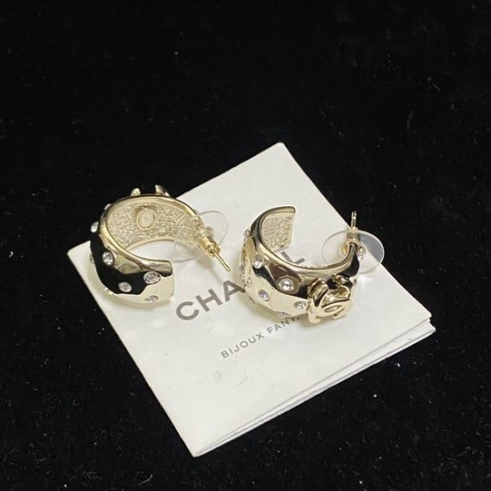 2025SS CHANEL シャネル おしゃれ上級者を目指す イヤリング 2025SS CHANEL シャネル おしゃれ上級者を目指す イヤリング