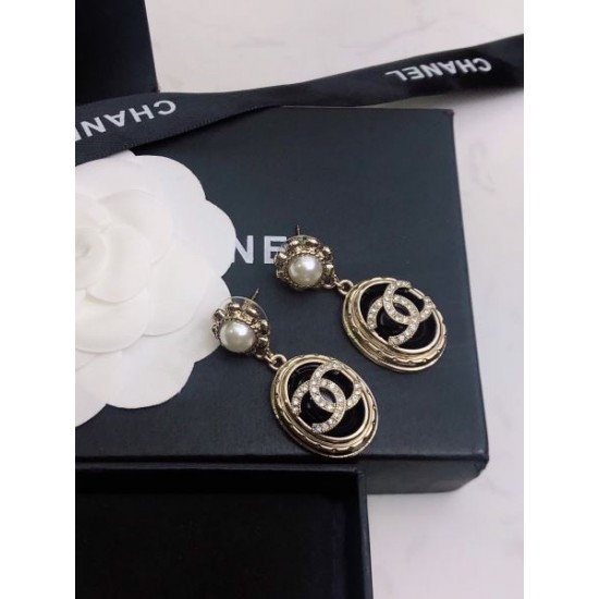 2025SS CHANEL シャネル 海外のファッション新品 イヤリング 2025SS CHANEL シャネル 海外のファッション新品 イヤリング