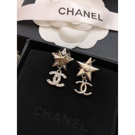 2025SS CHANEL シャネル 断然オススメな人気新作 イヤリング 2025SS CHANEL シャネル 断然オススメな人気新作 イヤリング