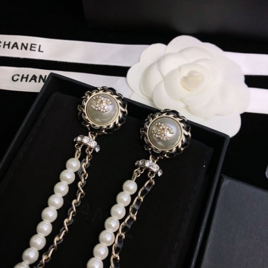 2025SS CHANEL シャネル おしゃれな人は愛用中! イヤリング 2025SS CHANEL シャネル おしゃれな人は愛用中! イヤリング