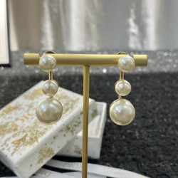 2025SS DIOR ディオール 今や定番アイテム好評品 イヤリング