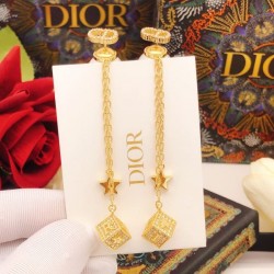 2025SS DIOR ディオール 引き続き人気のアイテム イヤリング