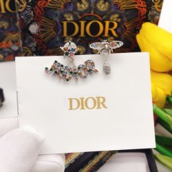 2025SS DIOR ディオール 引き続き注目のスタイル イヤリング