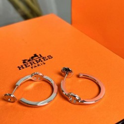 2025SS HERMES エルメス 絶大な支持を誇る春夏新作 イヤリング