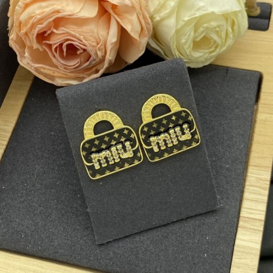 2025SS MIU MIU ミュウミュウ 入手困難アイテム イヤリング 2025SS MIU MIU ミュウミュウ 入手困難アイテム イヤリング