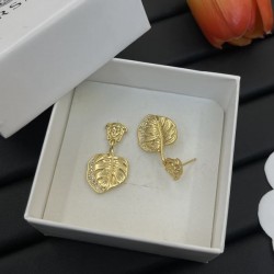 2025SS VERSACE ヴェルサーチェ 大切な方へのギフト イヤリング