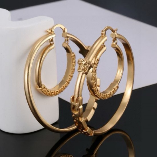 2025SS VERSACE ヴェルサーチェ 新作いきなり値下げ! イヤリング 2025SS VERSACE ヴェルサーチェ 新作いきなり値下げ! イヤリング