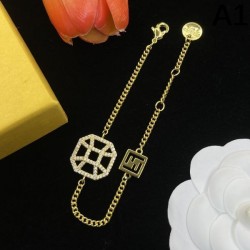 2025SS FENDI フェンデイ ファション人に必須アイテム ブレスレット