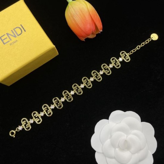 2025SS FENDI フェンデイ 限定デザイン大人気完売前に ブレスレット 2025SS FENDI フェンデイ 限定デザイン大人気完売前に ブレスレット
