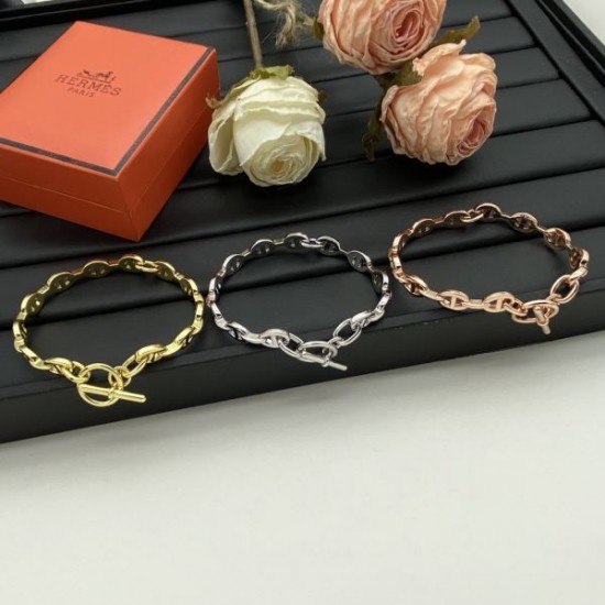 2025SS HERMES エルメス 目を引くーデザインが特徴的 ブレスレット 2025SS HERMES エルメス 目を引くーデザインが特徴的 ブレスレット