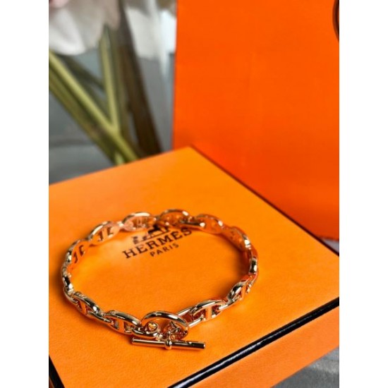2025SS HERMES エルメス さりげないおしゃれを楽しめ ブレスレット 2025SS HERMES エルメス さりげないおしゃれを楽しめ ブレスレット