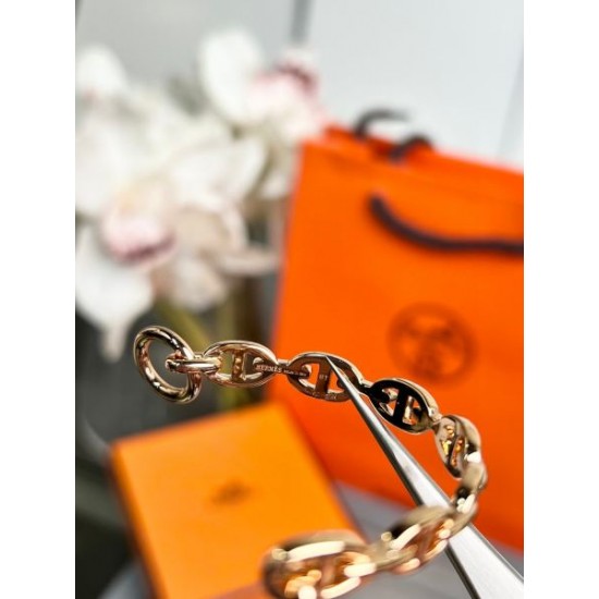 2025SS HERMES エルメス さりげないおしゃれを楽しめ ブレスレット 2025SS HERMES エルメス さりげないおしゃれを楽しめ ブレスレット