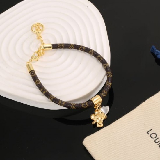 2025SS LOUIS VUITTON ルイヴィトン 大人気商品再入荷! ブレスレット 2025SS LOUIS VUITTON ルイヴィトン 大人気商品再入荷! ブレスレット